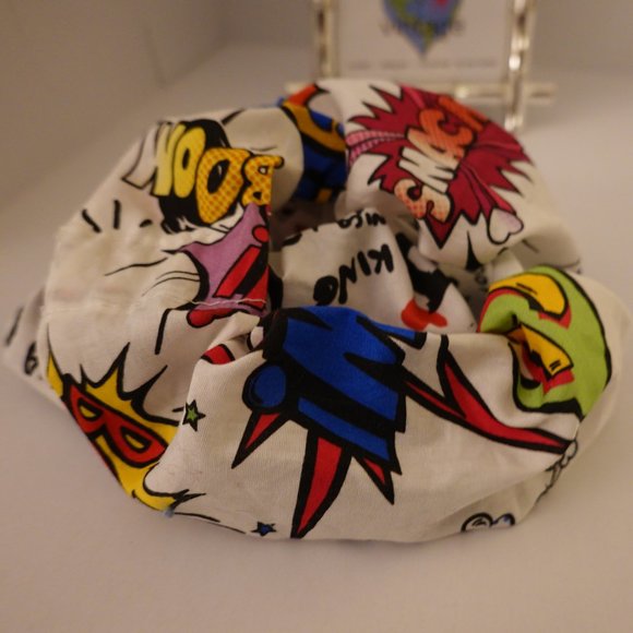 D&G Graffiti Multicolor Fabric Scrunchie (Jumbo) NEW!!! - Picture 3 of 7